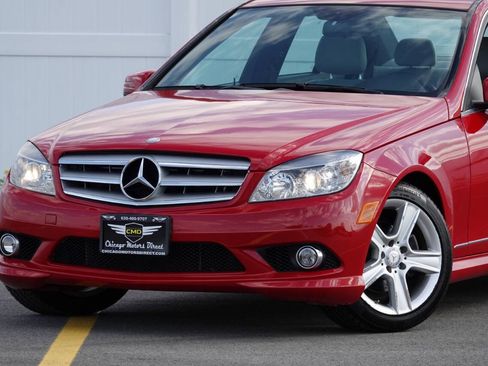 Used 2010 Mercedes-Benz C 300 Sedan image 2