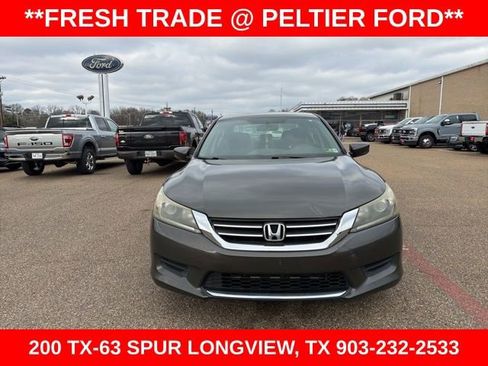 Used 2013 Honda Accord LX image 2