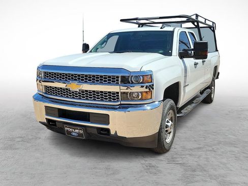 Used 2019 Chevrolet Silverado 2500 W/T w/ WT Convenience Package RWD image 4