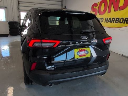New 2026 Ford Escape ST-Line w/ Tech Pack #1 AWD/4WD image 30