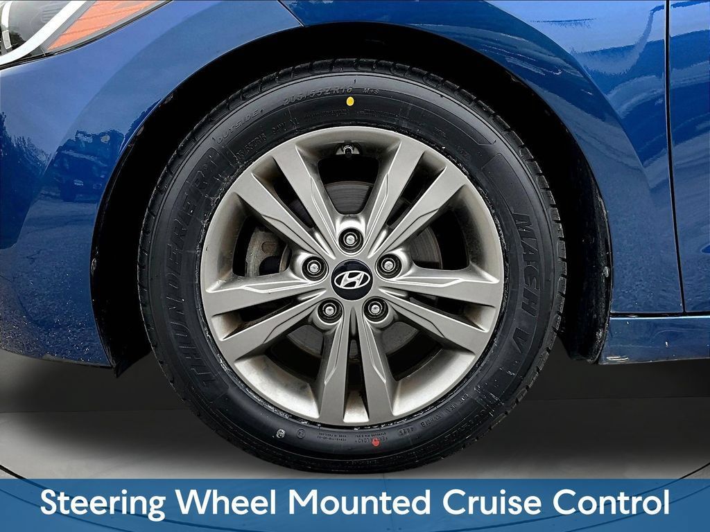 Used 2013 Hyundai Elantra Limited w/ Technology Pkg FWD image 34