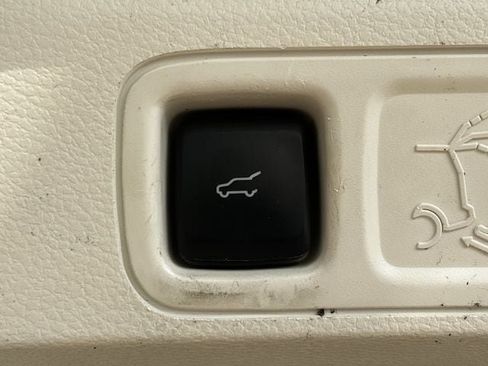 Used 2022 Lincoln Navigator L Black Label AWD/4WD image 36