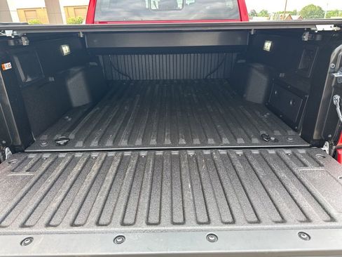 Used 2026 Toyota Tacoma Limited AWD/4WD image 8