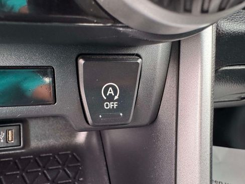 Certified 2024 Toyota RAV4 LE AWD/4WD image 40