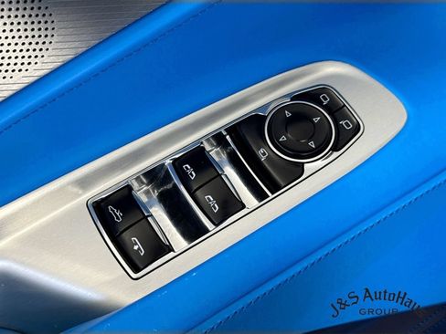 Used 2022 Chevrolet Corvette Stingray Premium Conv w/ 3LT RWD image 24