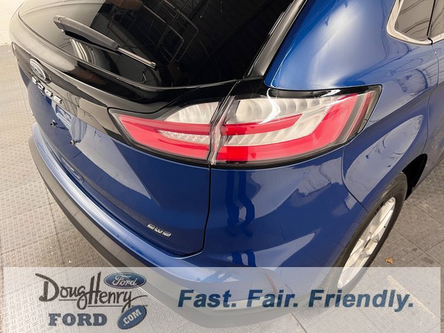 Used 2024 Ford Edge SEL AWD/4WD image 13