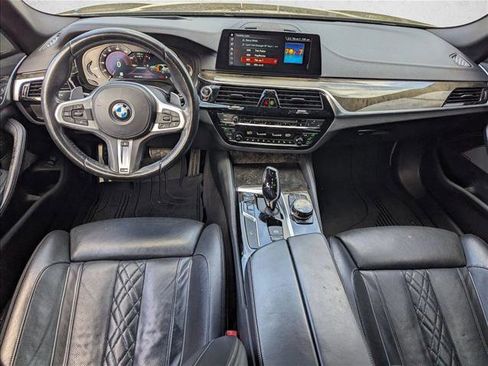 Used 2018 BMW M550i xDrive image 14