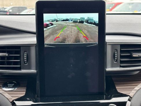 Used 2023 Ford Explorer Limited w/ Limited Technology Package image 25