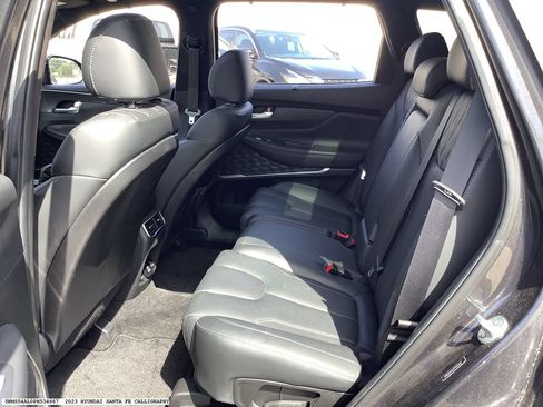 Used 2023 Hyundai Santa Fe Calligraphy FWD image 9