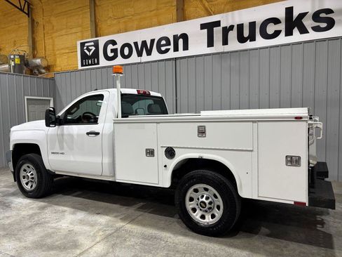 Used 2016 Chevrolet Silverado 3500 W/T RWD image 5
