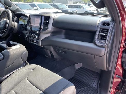Used 2025 RAM 1500 Warlock AWD/4WD image 30