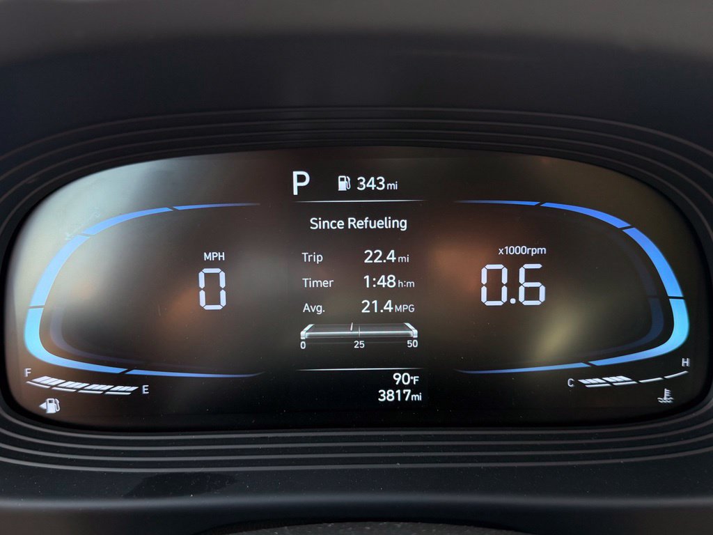 Certified 2025 Hyundai Venue Limited FWD image 19