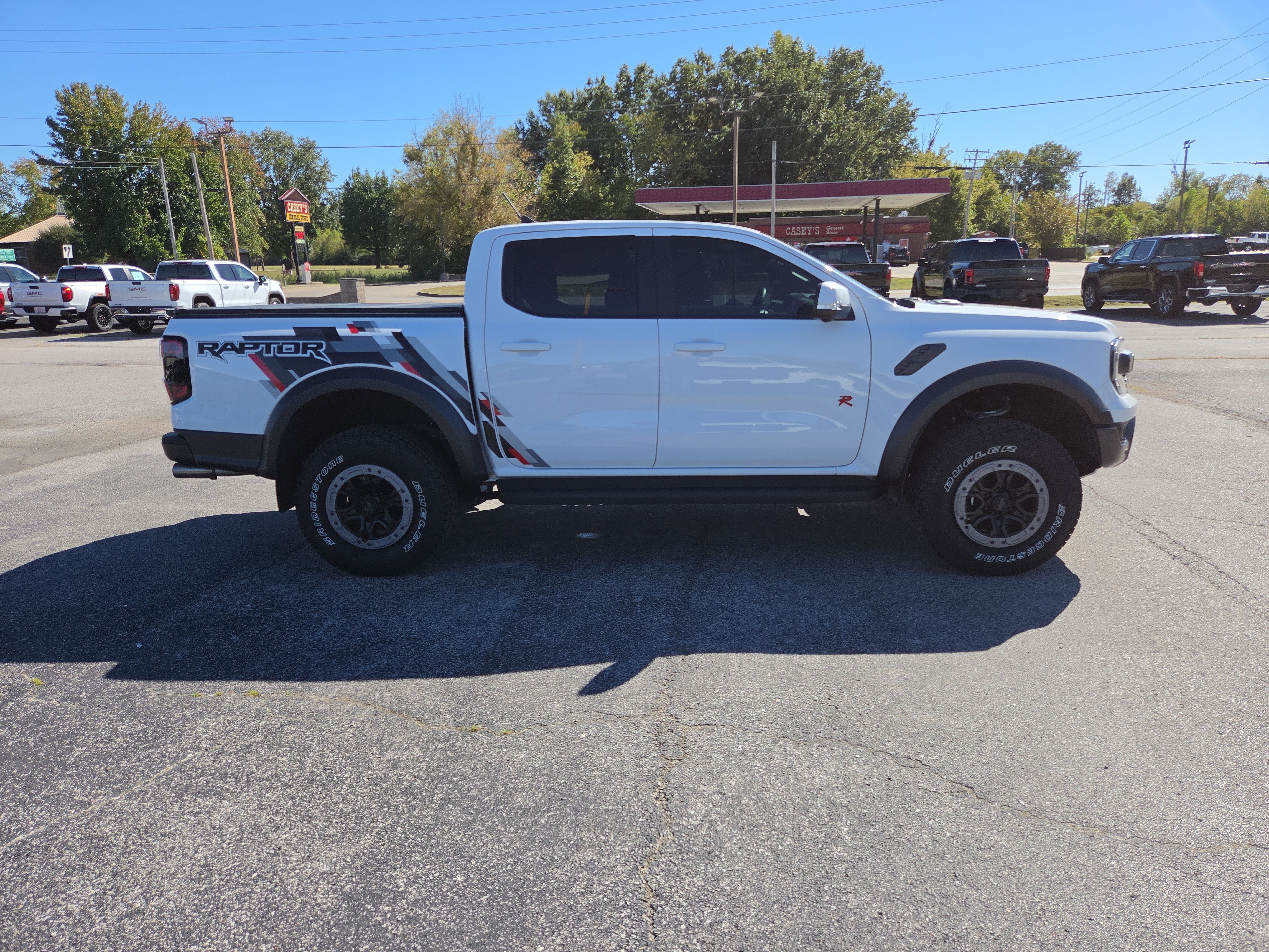 Used 2025 Ford Ranger Raptor AWD/4WD image 3