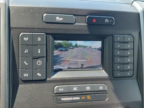Used 2018 Ford F150 XLT AWD/4WD image 11