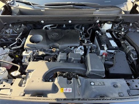 Certified 2024 Toyota RAV4 XLE image 30