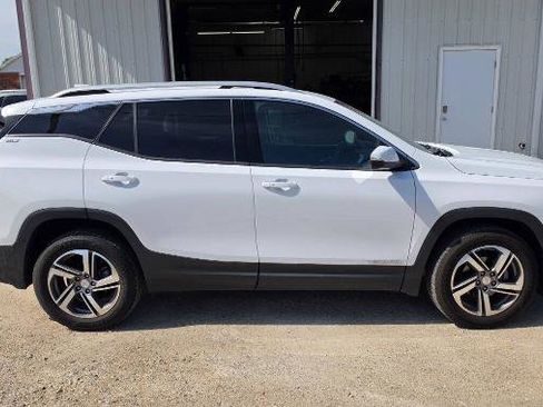 Used 2020 GMC Terrain SLT AWD/4WD image 4