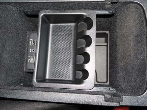 Used 2023 Dodge Charger SXT image 23