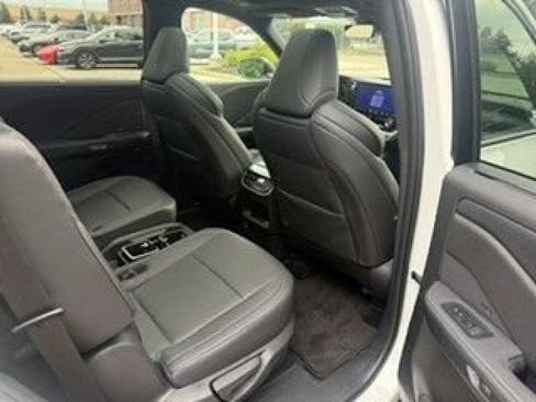 Used 2025 Lexus TX 350 AWD w/ Technology Package image 11