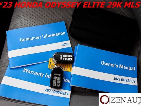 Used 2023 Honda Odyssey Elite image 14