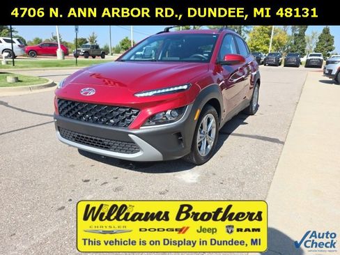 Used 2023 Hyundai Kona SEL image 1