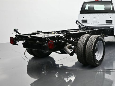 New 2026 Ford F550 4x4 Regular Cab Super Duty image 5
