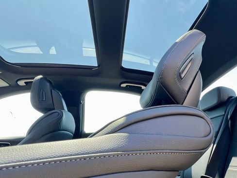Certified 2023 Mercedes-Benz C 300 4MATIC Sedan image 33