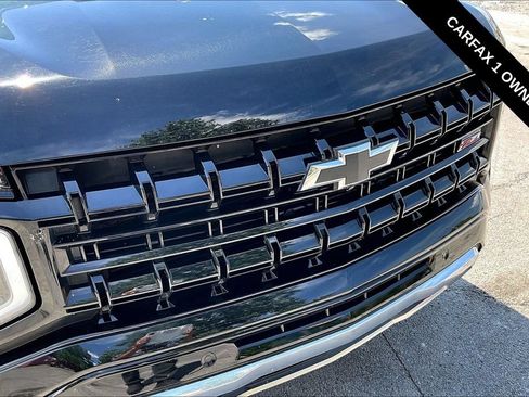 Used 2025 Chevrolet Suburban Z71 AWD/4WD image 31