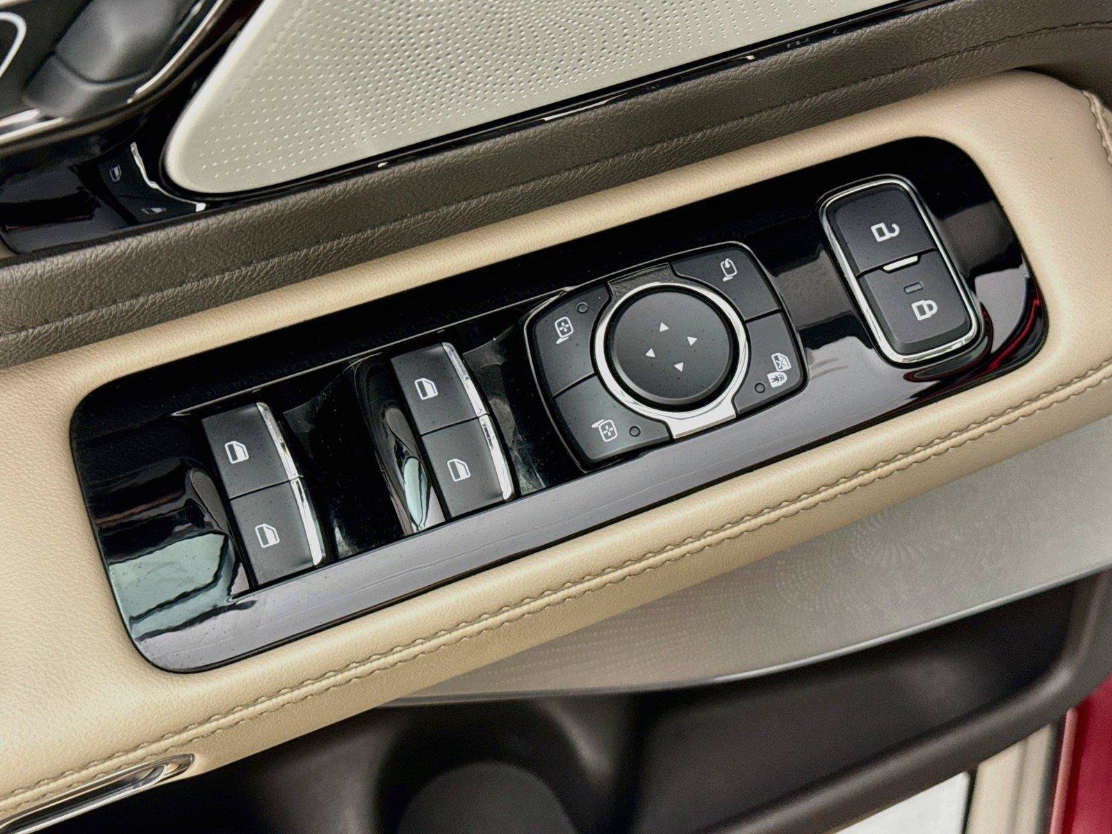 Used 2020 Lincoln Aviator Reserve w/ Equipment Group 202A AWD/4WD image 22