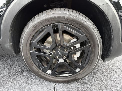 Used 2024 Kia Telluride EX X-Line AWD/4WD image 10
