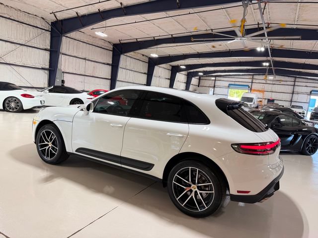 Used 2022 Porsche Macan AWD/4WD image 68