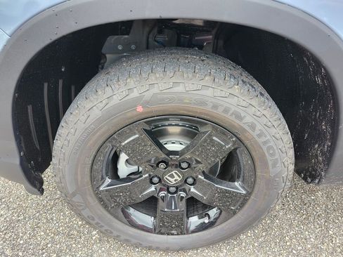 New 2026 Honda Ridgeline Black Edition image 13