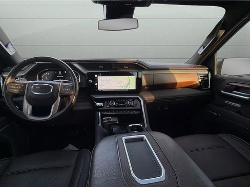 Used 2022 GMC Sierra 1500 Denali image 17