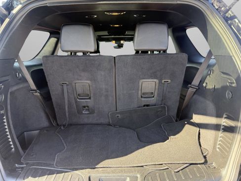 Used 2024 Dodge Durango GT image 33