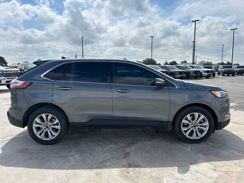 Used 2024 Ford Edge Titanium AWD/4WD image 4