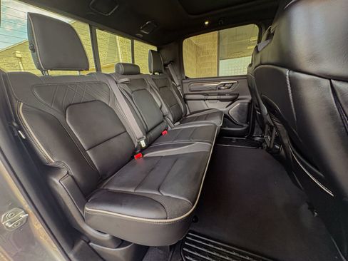 Used 2025 RAM 1500 Limited AWD/4WD image 29