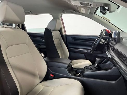 Used 2023 Honda CR-V LX image 10