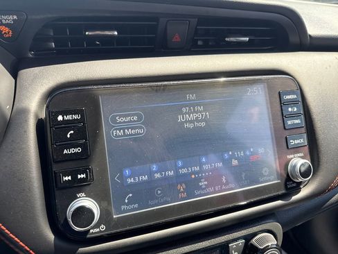 Used 2023 Nissan Kicks SR w/ SR Premium Package FWD image 20