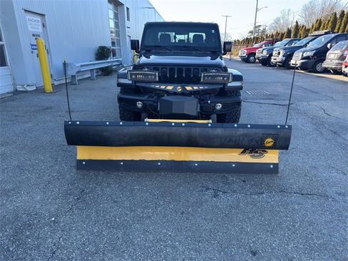 Used 2022 Jeep Gladiator Willys image 42