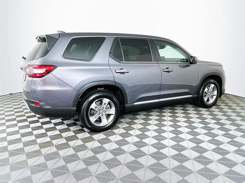 Used 2025 Honda Pilot EX-L image 12