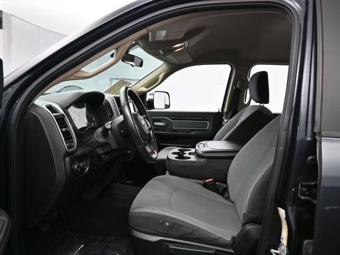 Used 2019 RAM 2500 Big Horn AWD/4WD image 11