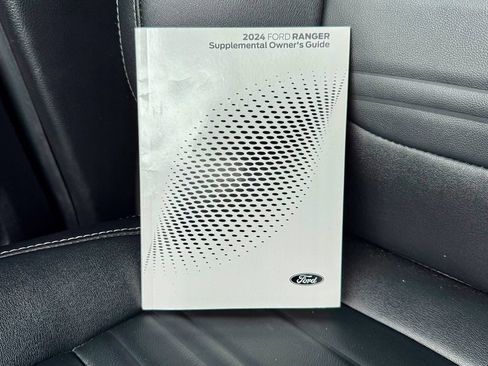 Used 2024 Ford Ranger Lariat w/ FX4 Off-Road Package image 29