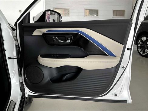 Used 2025 Acura ADX A-Spec image 26