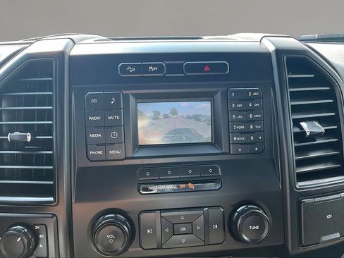 Used 2017 Ford F150 XL w/ Equipment Group 101A Mid AWD/4WD image 14