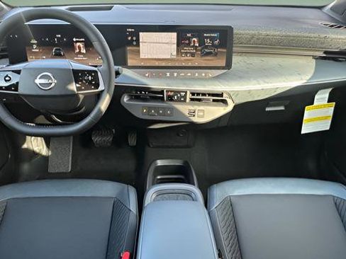 New 2026 Nissan Leaf Platinum+ image 10