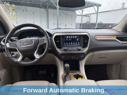 Used 2017 GMC Acadia Denali w/ Technology Package AWD/4WD image 13