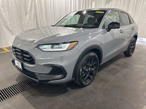 Used 2025 Honda HR-V Sport image 21