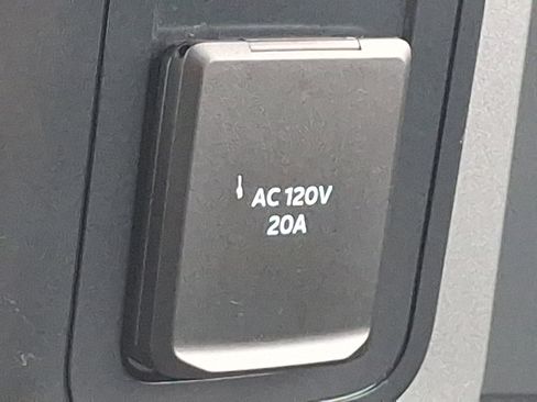 Used 2022 Ford F150 XLT w/ Equipment Group 302A High AWD/4WD image 24