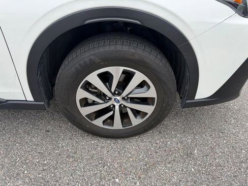 Used 2021 Subaru Outback Premium w/ Popular Package #1 AWD/4WD image 4