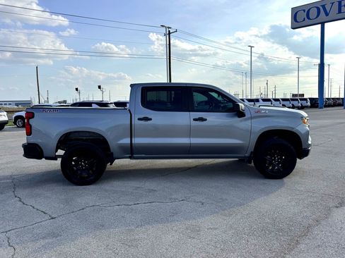 Used 2023 Chevrolet Silverado 1500 Custom Trail Boss AWD/4WD image 5