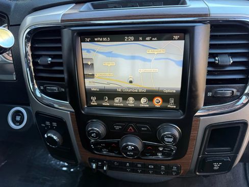 Used 2017 RAM 2500 Laramie w/ Sport Appearance Group AWD/4WD image 12